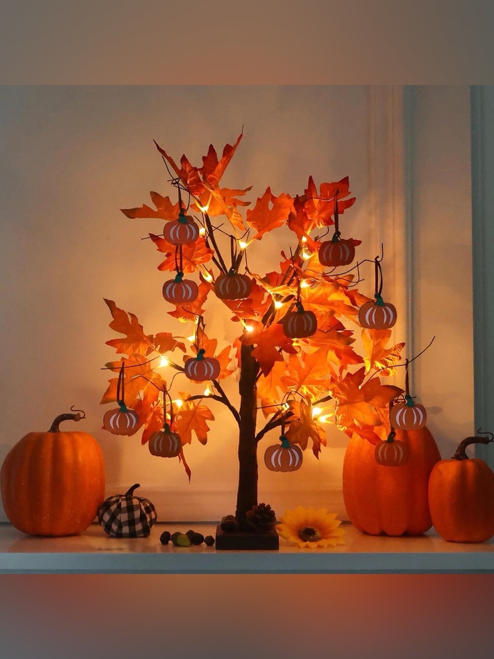 NWT 24”2FT Lighted Maple Leaves Tree with 24 LEDs & 12 Wood Pumpkin Ornaments
